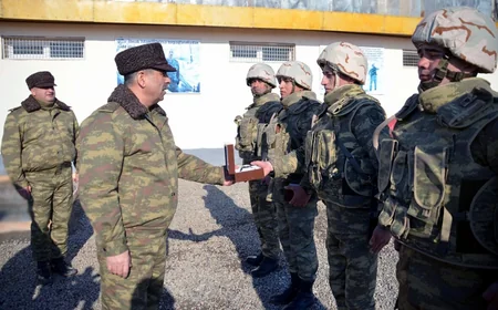 Azerbaijani Defence Minister inspects readiness of military units on frontline