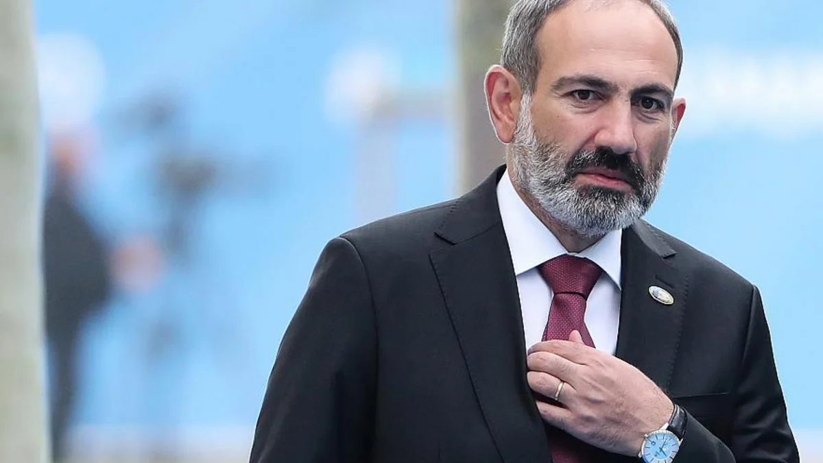 Ermənistan baş nazirinin reytinqi azalmaqda davam edir