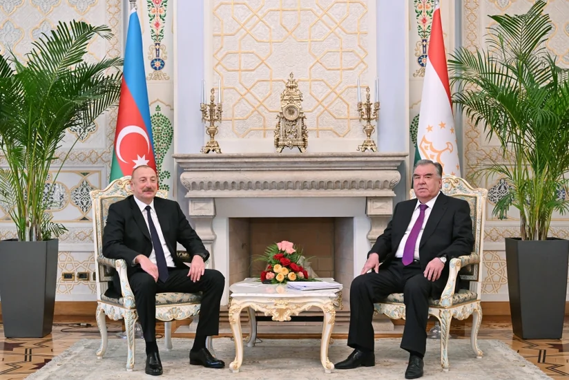 Azərbaycan və Tacikistan liderlərinin müzakirə etdiyi məsələlər açıqlanıb