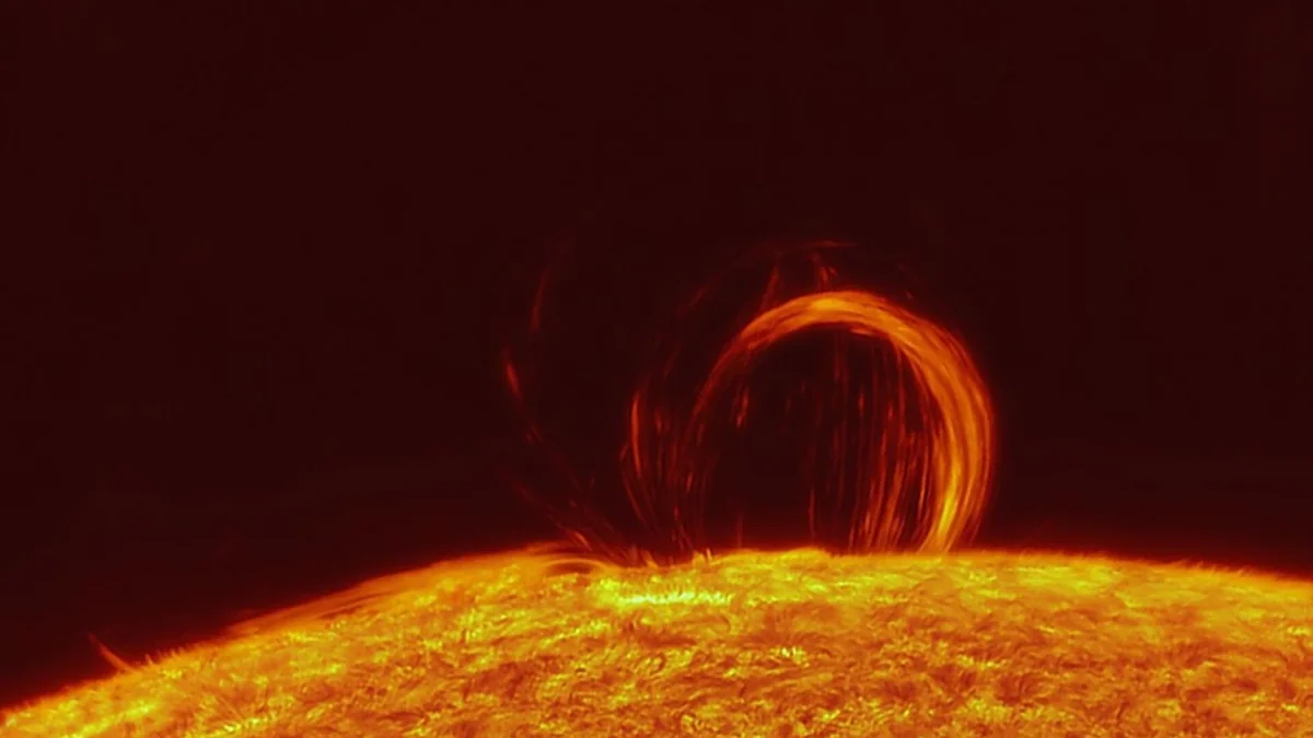 Coronal mass ejection from colossal New Year's Eve solar flare to strike Earth today