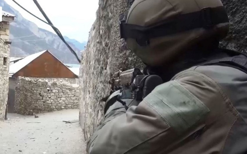 Dağıstanda üç silahlı öldürülüb
