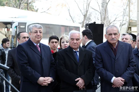 Bakıda Nikolay Baybakovun büstü açılıb