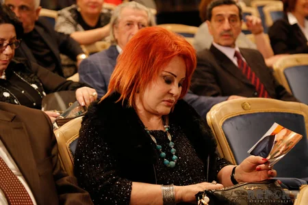 Milli Teatr Günündə Zirvə mükafatının təqdimat mərasimi keçirilib