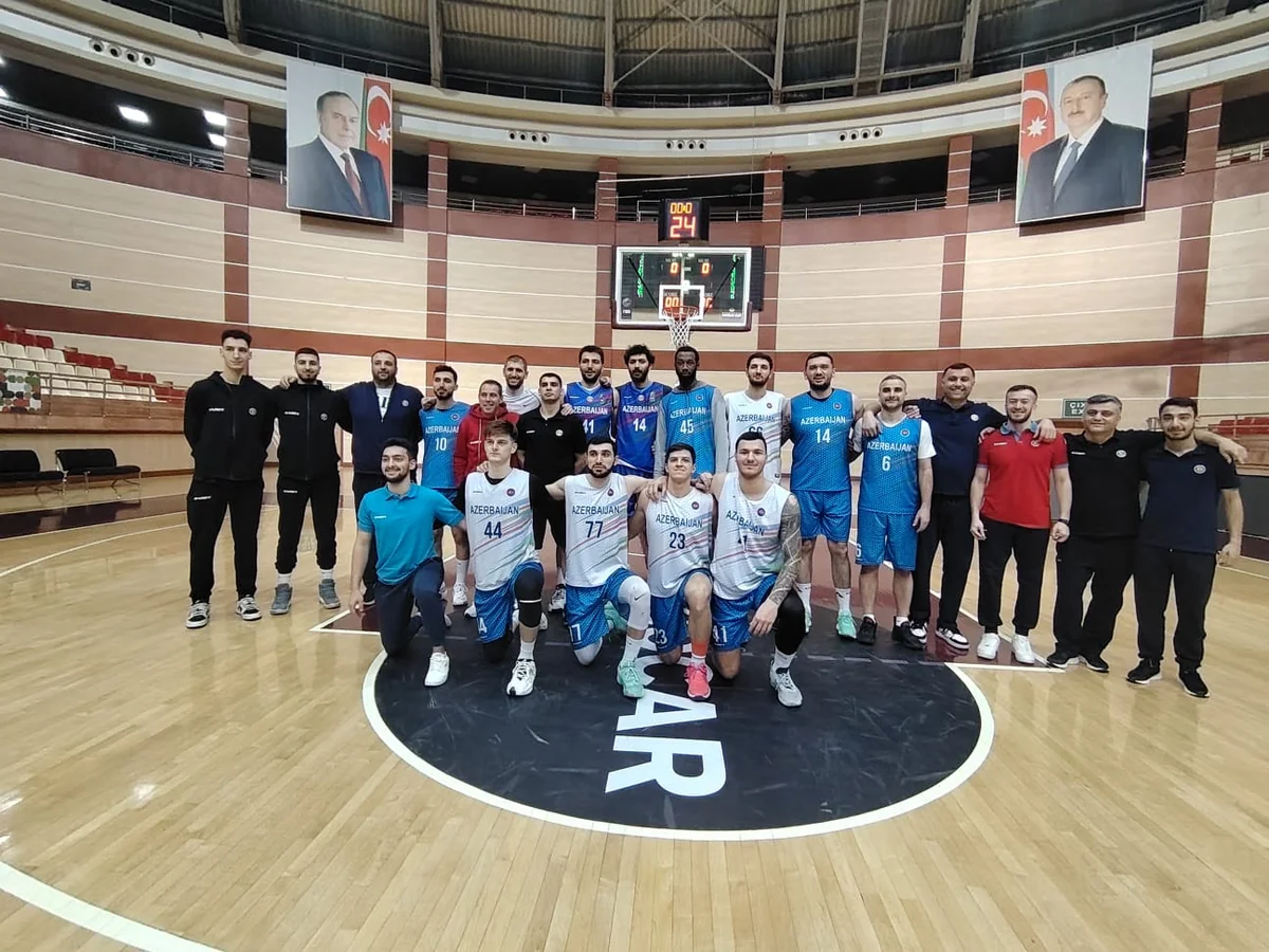 Azərbaycan basketbol millisi Kosovo ilə oyun öncəsi son məşqinə çıxıb 