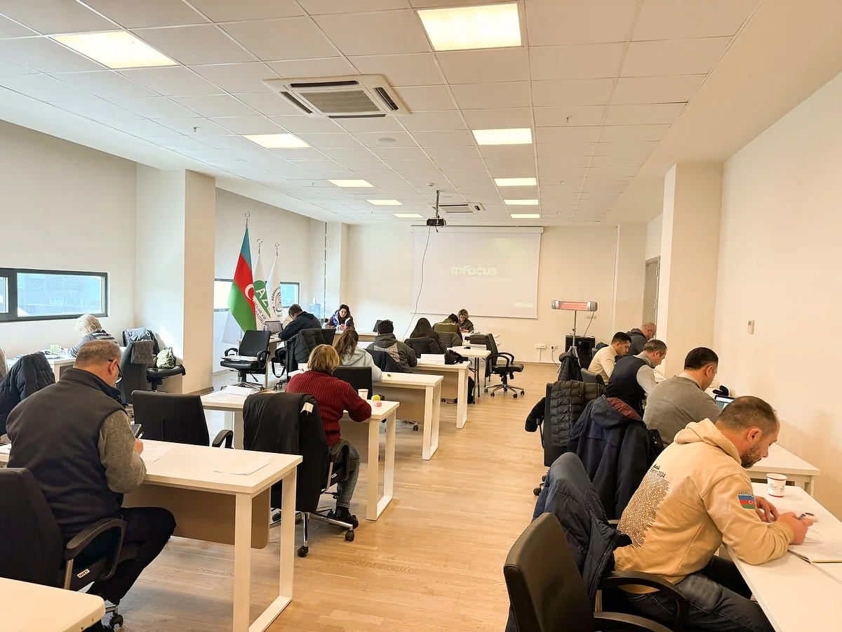 Bakıda güllə atıcılığı üzrə beynəlxalq hakimlik kursları keçirilib