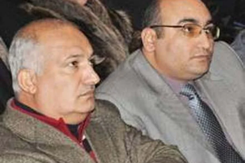 ​İki partiya Demokratiya və İnsan Haqları Mərkəzində fəaliyyətini dayandırıb