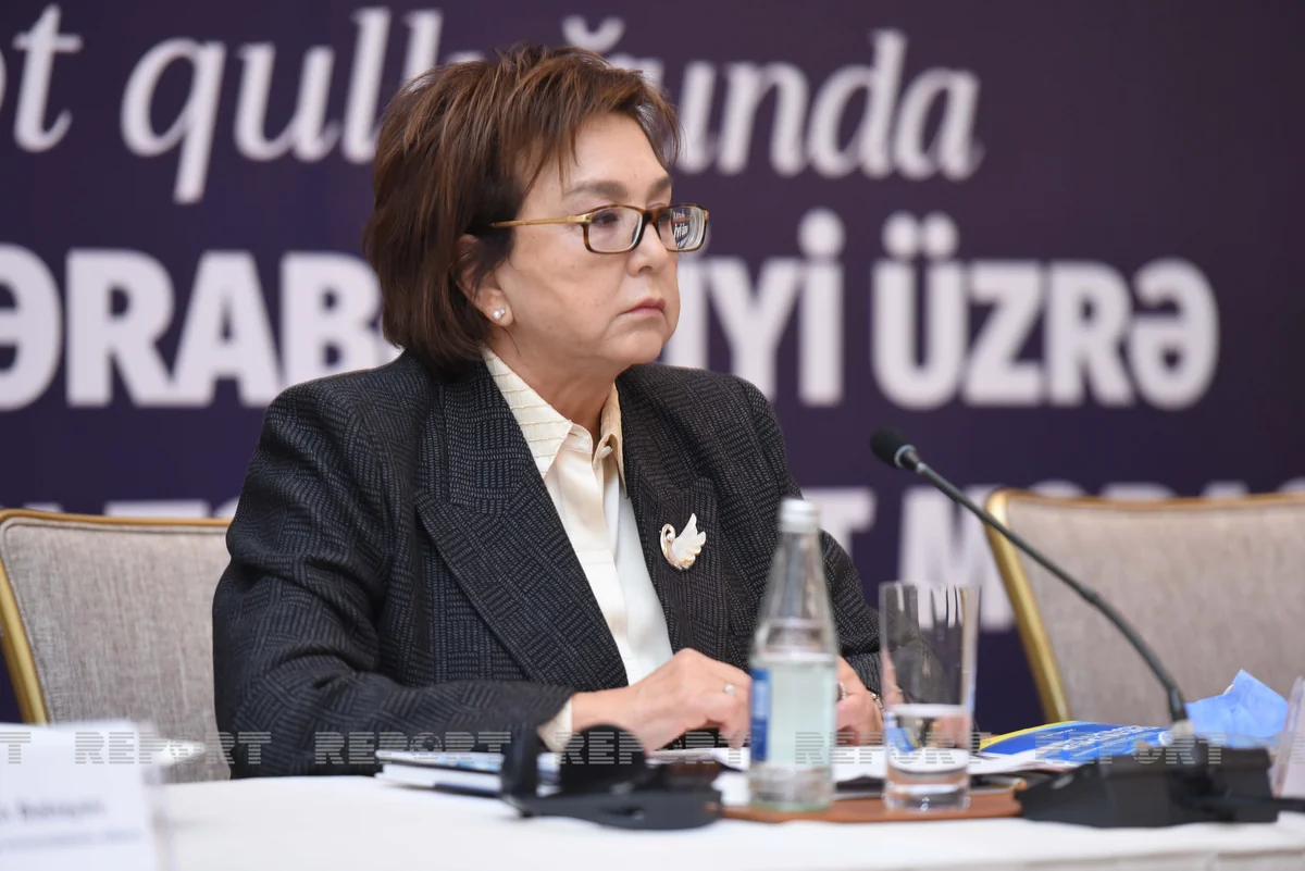 Məleykə Abbaszadə qadınların imtahanlarda qazandıqları uğurlardan danışıb