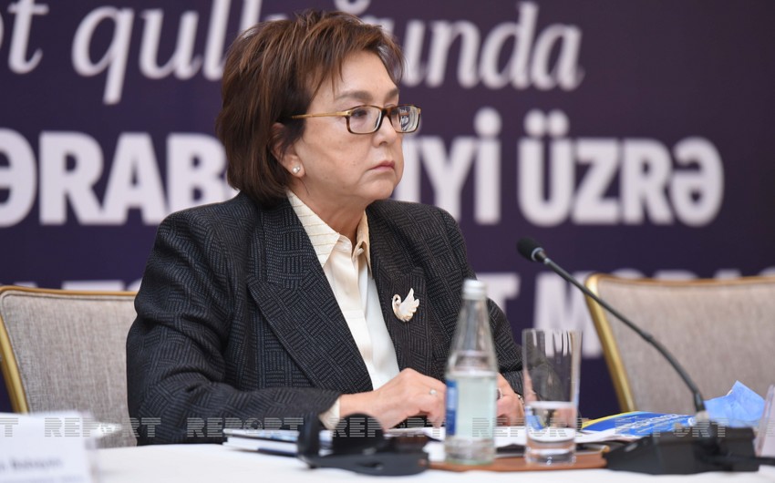 Məleykə Abbaszadə qadınların imtahanlarda qazandıqları uğurlardan danışıb