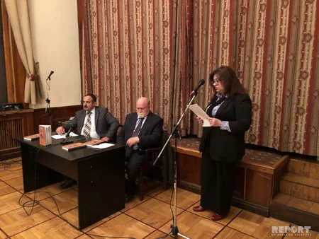 Moskvada Nəsiminin 650 illik yubileyi münasibətilə rus dilində çap edilmiş kitabın təqdimatı olub