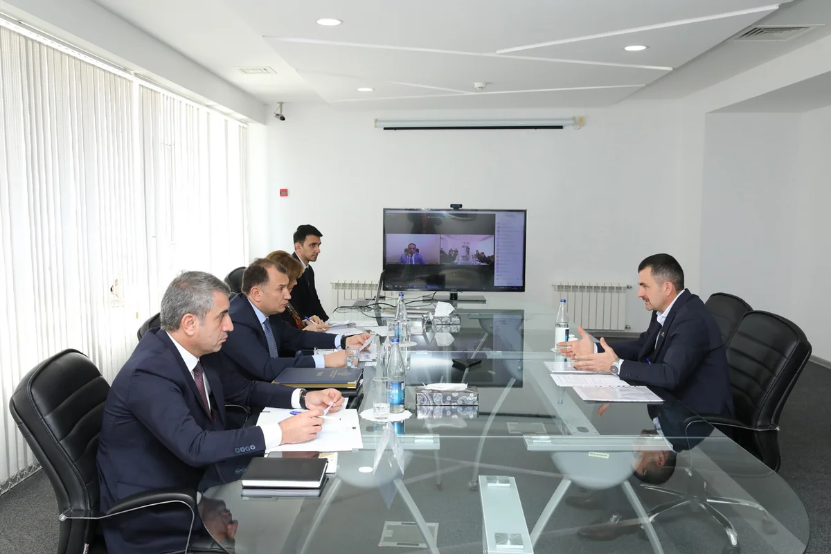 İqtisadiyyat nazirinin müavini Xaçmazda vətəndaşları qəbul edib