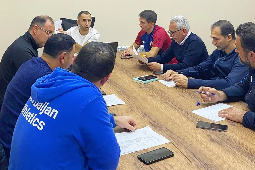 Atletika üzrə Azərbaycan millisinin məşqçilərinin iclası keçirilib