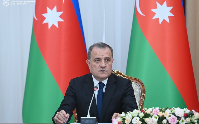 Ceyhun Bayramov Qətərə işgüzar səfərə yola düşüb
