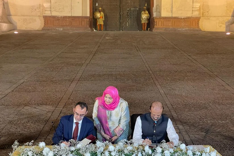 Подписан протокол о дружбе между Ичеришехер и пакистанским городом Лахор