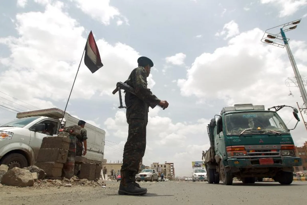 Yəmən hökuməti Taiz şəhərində nəzarəti ələ keçirib