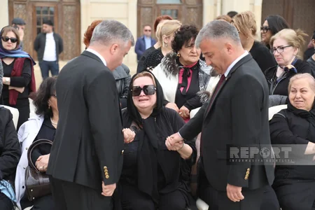 Xalq artisti Aftandil İsrafilov dəfn edilib - YENİLƏNİB-2