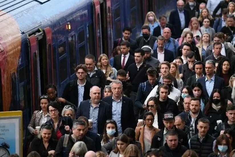 В Великобритании начнется крупнейшая за 30 лет забастовка на железных дорогах