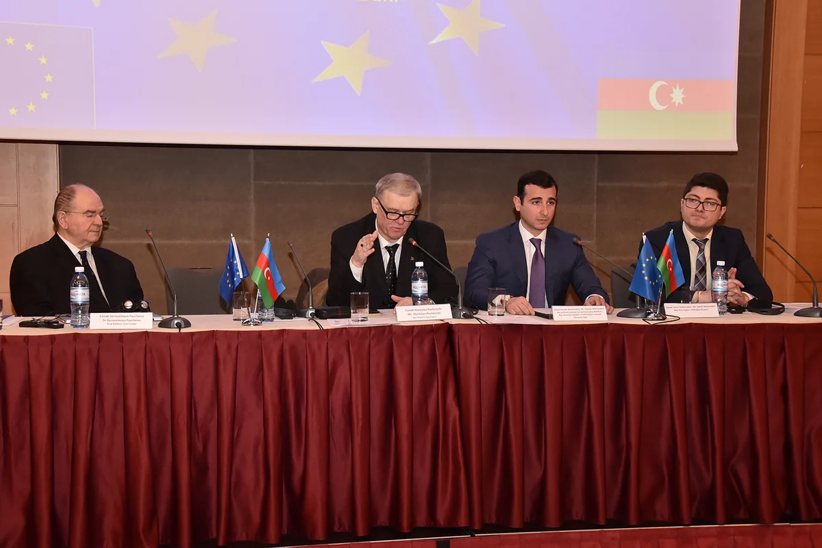 Hakimlərin toxunulmazlığının məhdudlaşdırılmasına dair qanun layihəsi müzakirə edilib