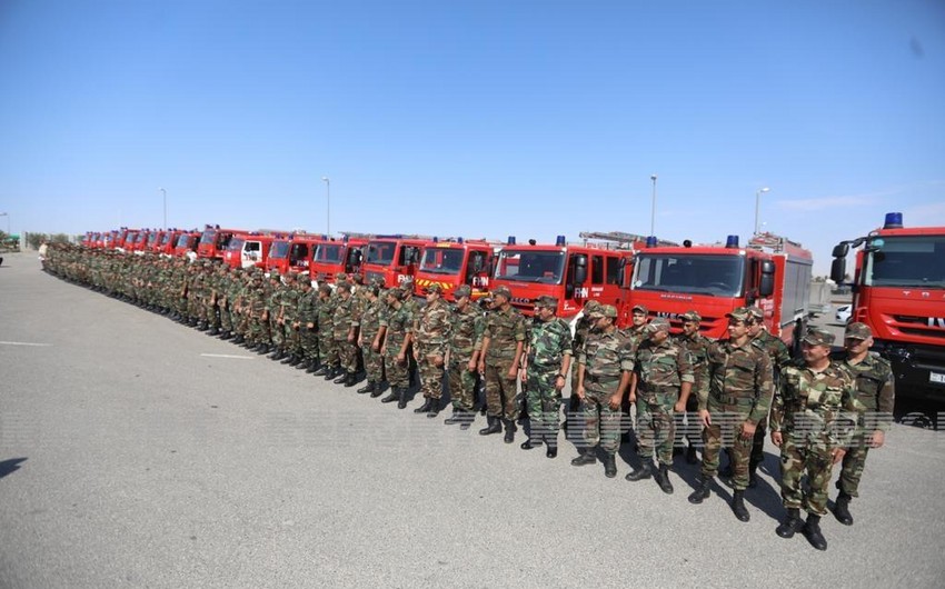 Türkiyəyə göndərilən yanğınsöndürən heyətin əsgərlər olması barədə məlumatlar əsassızdır - RƏY