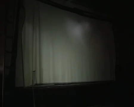 Mədəniyyət Nazirliyinin balansındakı tarixi teatr binası talan edilib, oturacaq və çilçıraqlar yoxa çıxıb