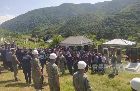 Tovuzda Birinci Qarabağ müharibəsinin şəhidi Fuad Ələsgərov dəfn edilib - YENİLƏNİB