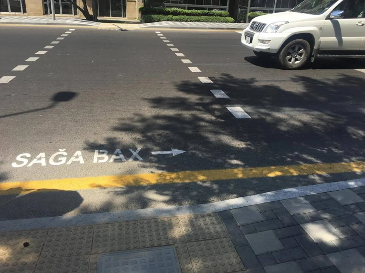 Bakıda ilk dəfə təkrəngli işıqforlar quraşdırılıb