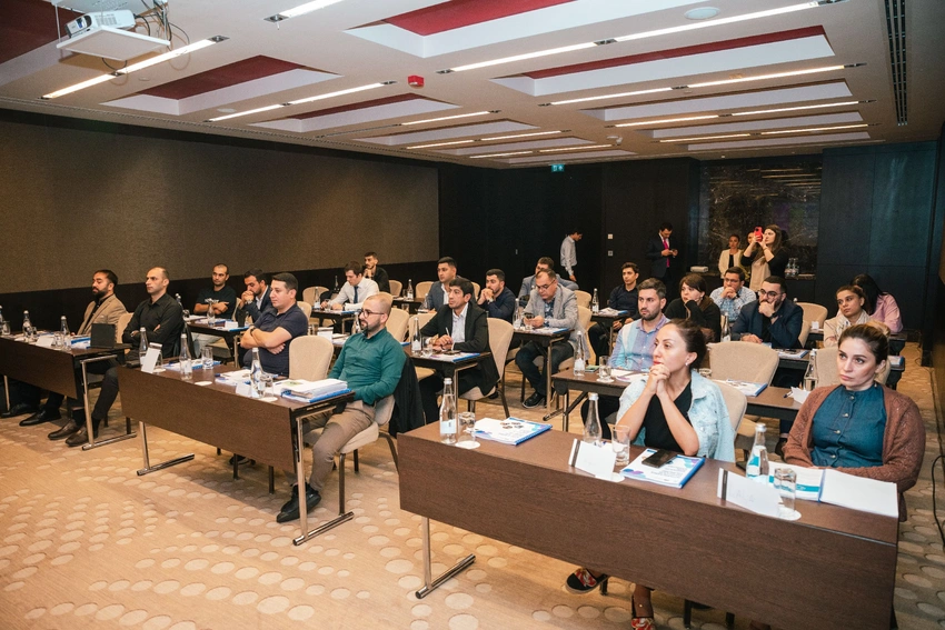 COP29 ərəfəsində yerli hotellər dayanıqlılıq təlimlərinə cəlb olunub