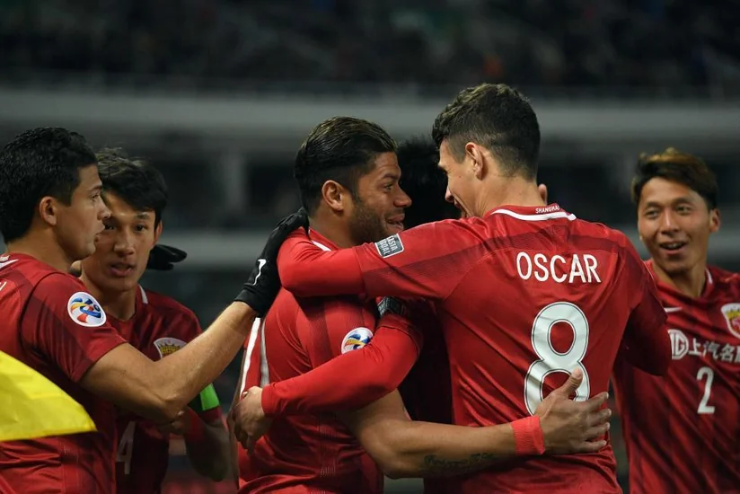 Çində futbolçuların əməkhaqqılarına limit qoyulub
