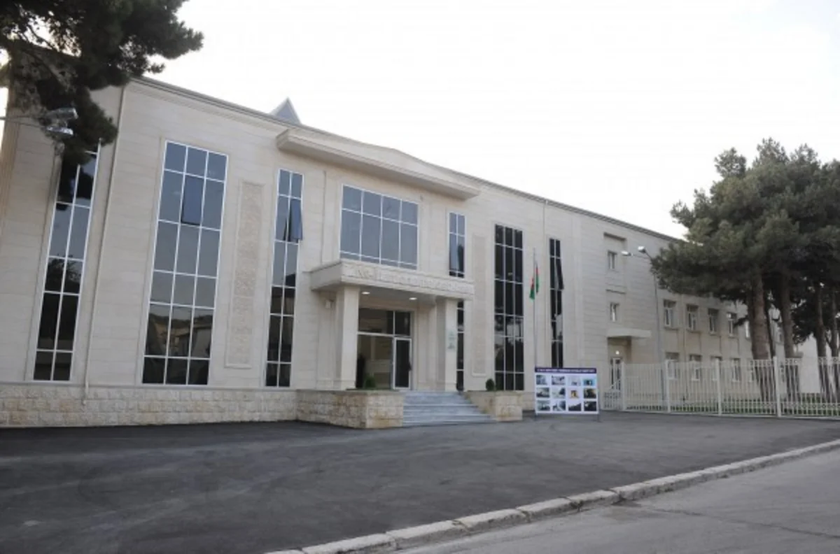 Bakıda məktəbin sinif otaqlarına Aprel şəhidlərinin adı verilib