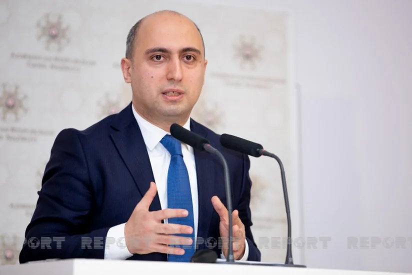 Emin Əmrullayev: Oxuyub-anlama bacarıqları ilə bağlı problemlər var