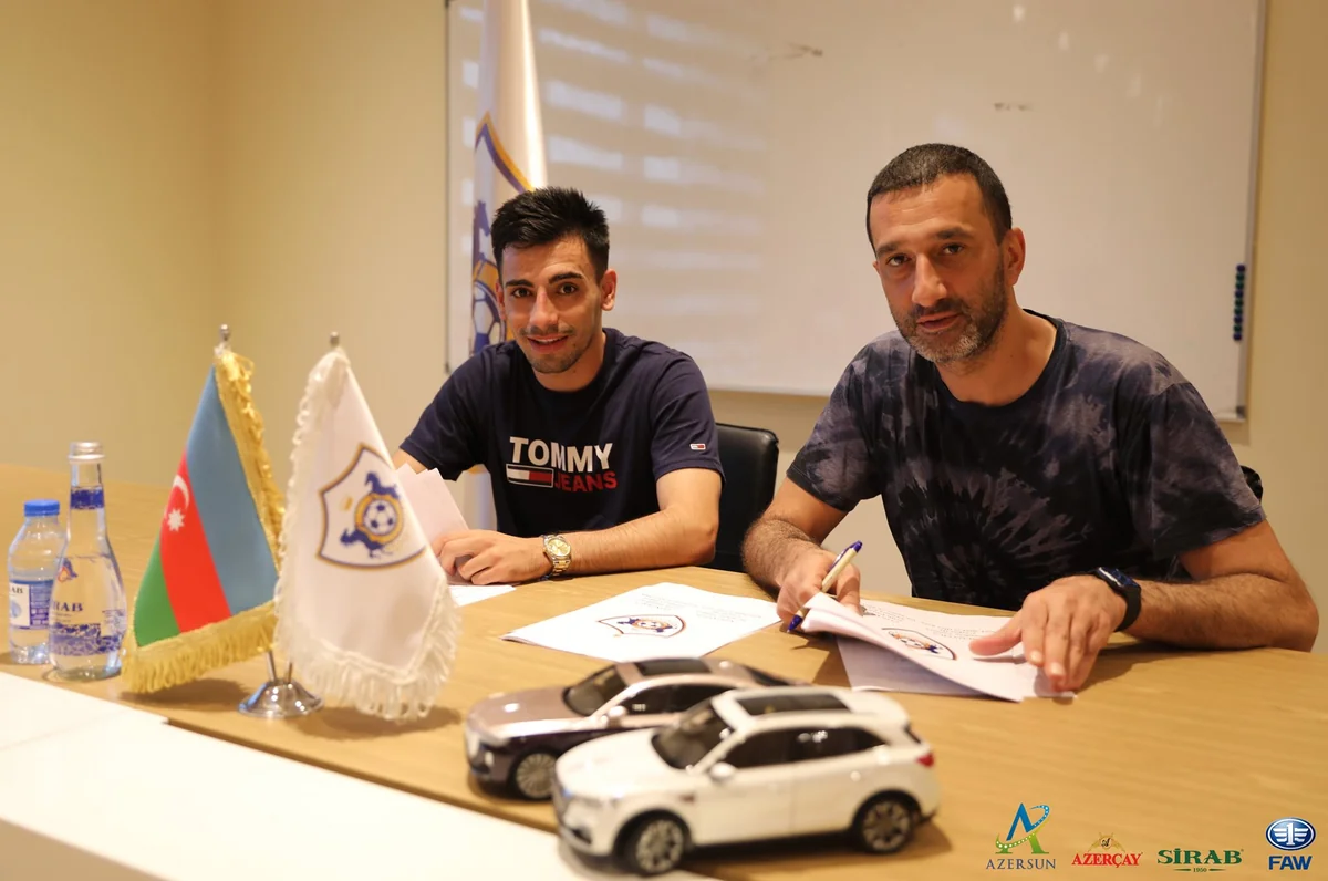 Карабах объявил о новом трансфере