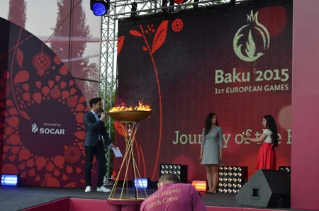 Samux birinci Avropa Oyunlarının məşəl estafetini qəbul edib - FOTO