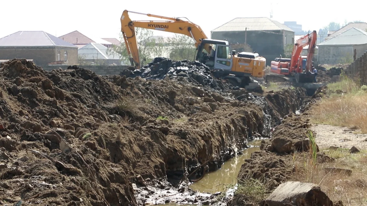 Binəqədi şossesinin təmirinə başlanılır