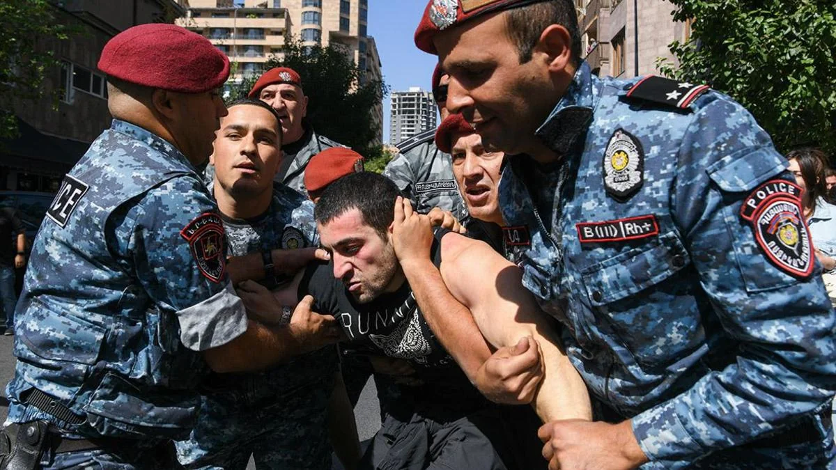 Son of 2nd president of Armenia has his arrest extended