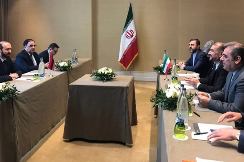 Главы МИД Ирана и Армении провели встречу в рамках сессии Совета ООН в Женеве