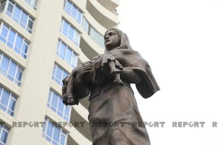 Azerbaijani people honor memory of Khojaly genocide victims