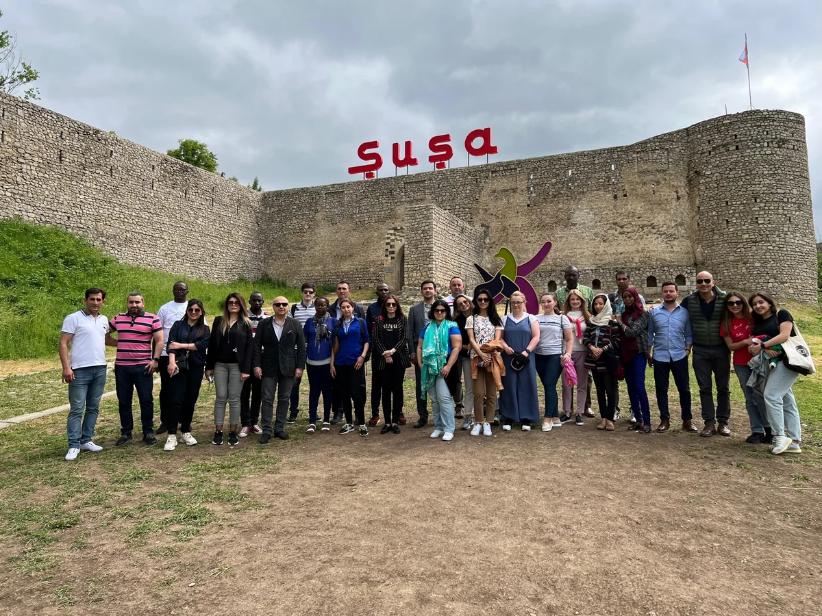 Xarici diplomatlar Şuşaya səfər edib