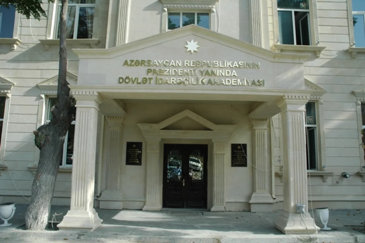 Azərbaycanda dövlət qulluqçuları üçün təlim mərkəzi açılıb