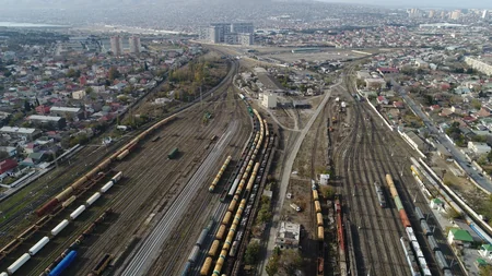 Biləcəri dəmir yolu stansiyasındakı çeşidləmə təpəsi yenidən qurulur