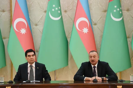 Azerbaijani and Turkmen presidents make press statements