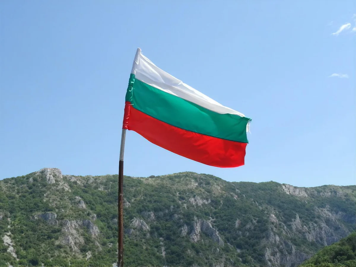 Болгария может начать передачу Украине бронетехники советских образцов осенью