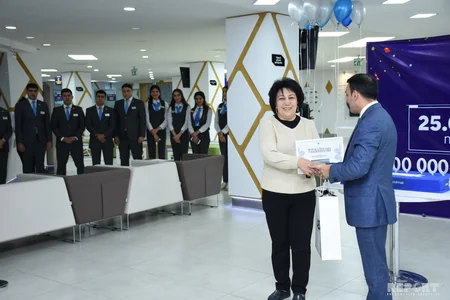 “ASAN xidmət”ə 25 milyonuncu vətəndaş müraciəti qeydə alınıb - FOTO
