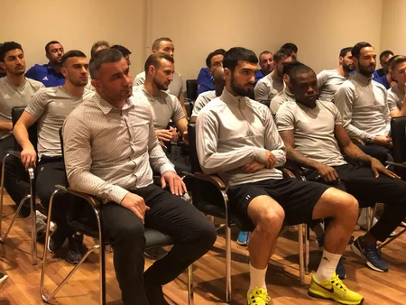 AQTA mütəxəssisləri “Qarabağ” klubunun qida məhsullarının emalı sahəsinə baxış keçirib