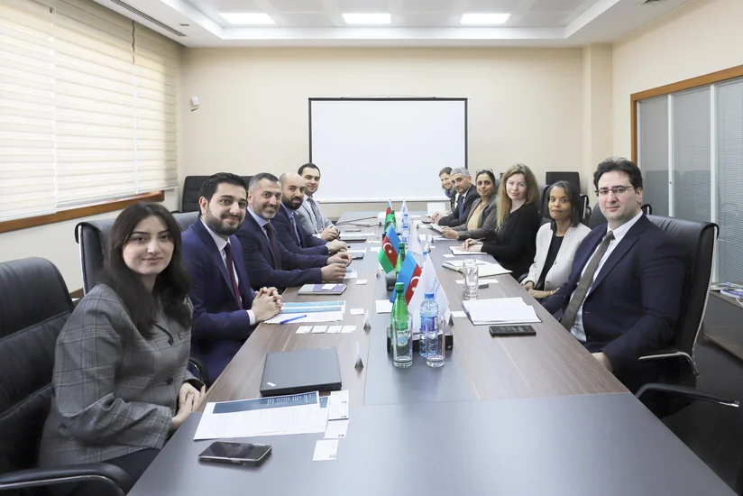 ADB ilə dövlət müəssisələrinin maliyyə dayanıqlığının artırılması müzakirə edilib