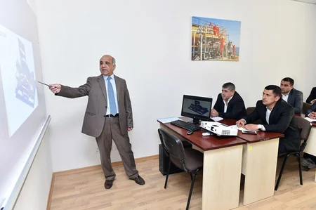 SOCAR-ın Təlim, Tədris və Sertifikatlaşdırma İdarəsinin yeni təlim korpusu istifadəyə verilib