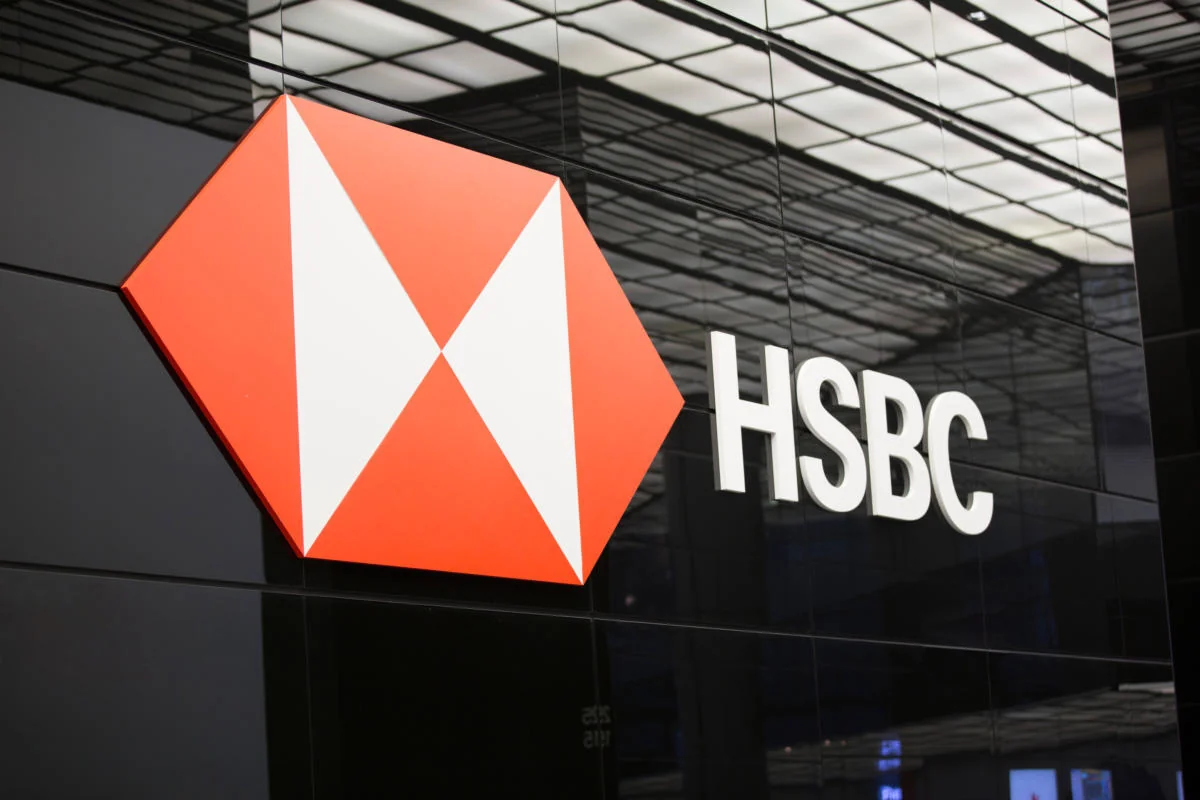 HSBC withdraws from US retail banking
