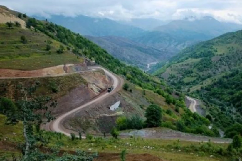 Что потеряли некоторые болгарские депутаты в горах Карабаха?