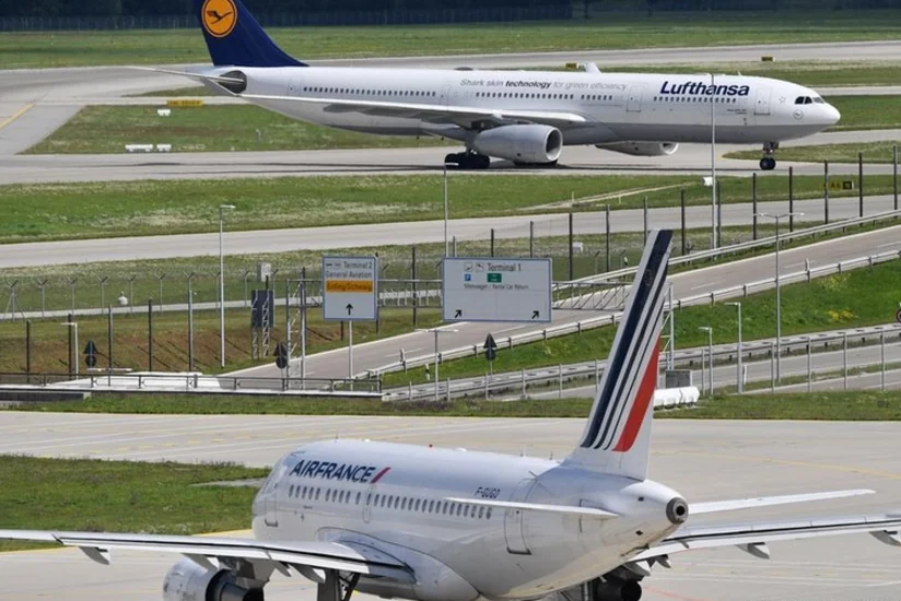 “Air France” və “Lufthansa” Pakistan üzərindən uçuşları dayandırıb