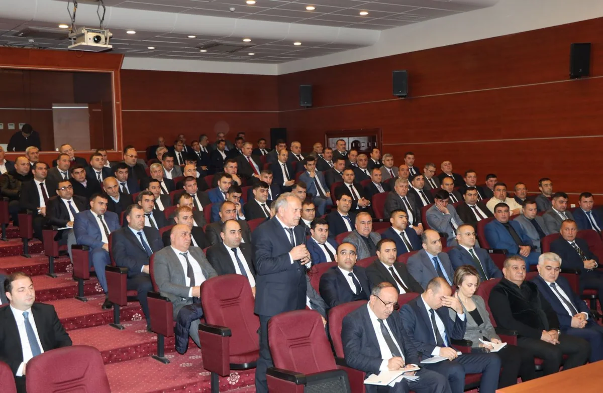 AYNA-nın rəhbəri köhnədən miras qalan problemləri həll etməyi tapşırıb