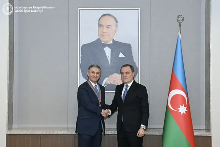 Jeyhun Bayramov receives outgoing ambassador of Palestine to Azerbaijan