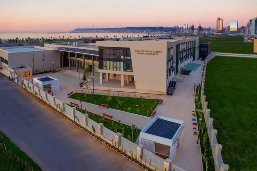 Бакинский французский лицей обратился к кредиторам